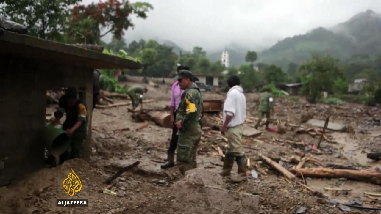 Massive mudslides in Mexico kill 43