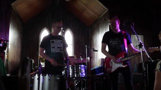 HUMOUSEXUAL - Crisps with personality (Live @Indietracks) (31-7-2016)