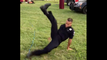 Un policier en service se met à danser le hip-hop comme un boss