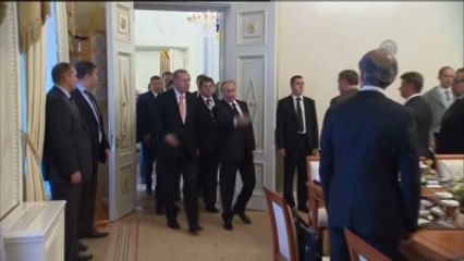 Erdoğan ve Putin Heyetlerarası Görüşmede Bir Araya Geldi - St.