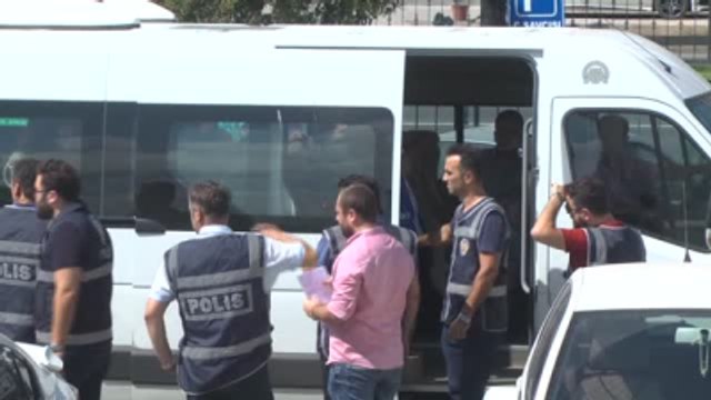 Fetö'nün Darbe Girişimine Yönelik Soruşturma - 12 Zabıt Katibi Adliyeye Sevk Edildi