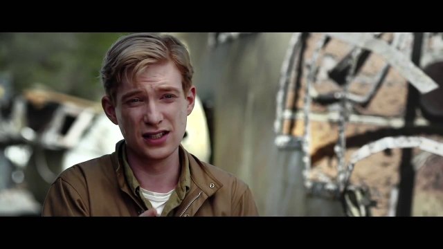 Invincible - Interview Domhnall Gleeson VO