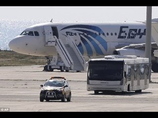 EgyptAir jet hijacked Alexandria to Cairo