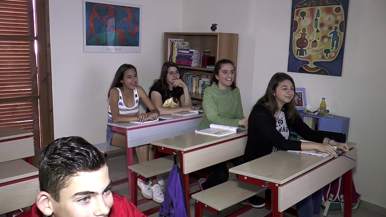 Κέντρο Ξένων Γλωσσών Ντιάνα Παράσχη 3