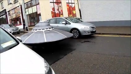 Une course poursuite improbable entre la police et une soucoupe volante (Irlande)