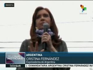 Expresidenta argentina inaugura estudio de televisión en la villa 31
