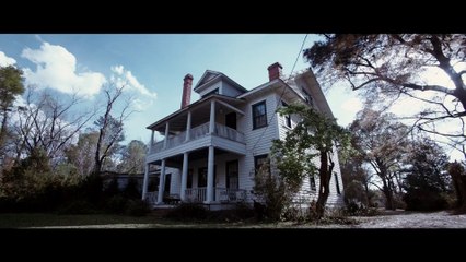 Conjuring : les Dossiers Warren - (2) VF