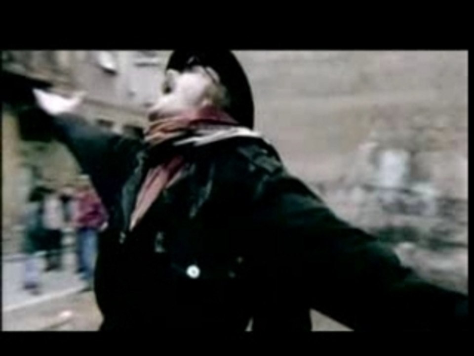 Mahsun Kirmizigül & Cem Karaca - Hayat Ne Garip by Aluxton