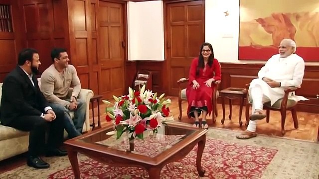 Salman Khan Invites Narendra Modi for Sister's Wedding Bollywood News 2014