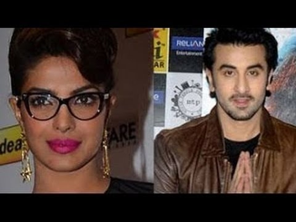 Ranbir Kapoor and Priyanka Chopra to HOST Filmfare Awards 2014