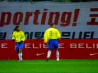 Football Ronaldinho,Ronaldo,Tevez,Salas,Denilson