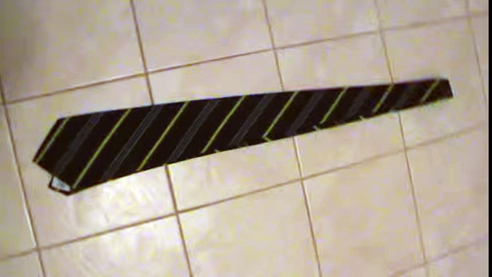 How To Tie a Tie