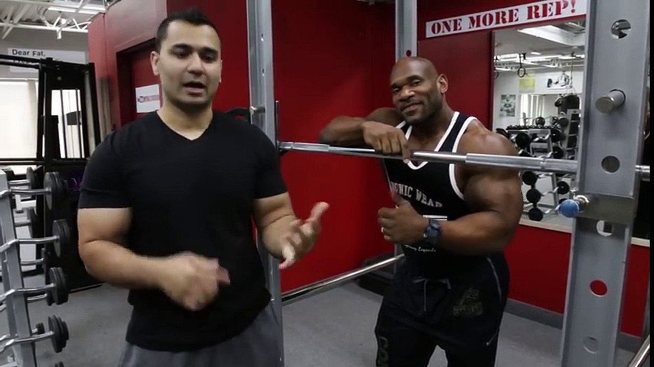 How to- Weighted SQUATS with FRED BIGGIE SMALLS