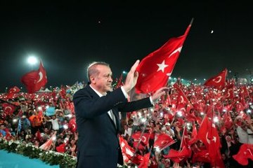 Erdoğan: Yaparsa Türkler Yapar!