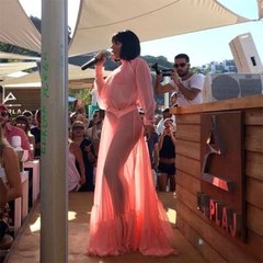 Özel Hastanelerden Gülşen'e Teklif Yağıyor: Gel Bizde Doğur