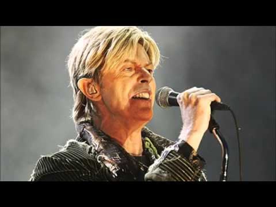 David Bowie, Legendary British Singer, Dead at 69