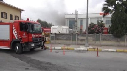 Tuzla'da Fabrika Yangını