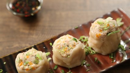 Download Video: Chicken Dim Sum Recipe | How To Make Chicken Momos | The Bombay Chef - Varun Inamdar