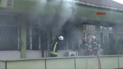 Kocaeli - Orman İşletme'nin Sosyal Tesislerinin Deposu Yandı