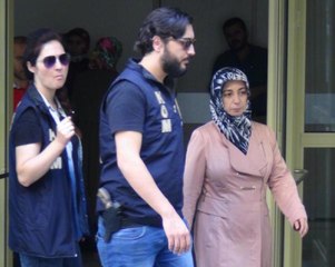 Uşak'ta FETÖ 'Ablası' 22 Kadın Adliyeye Getirildi