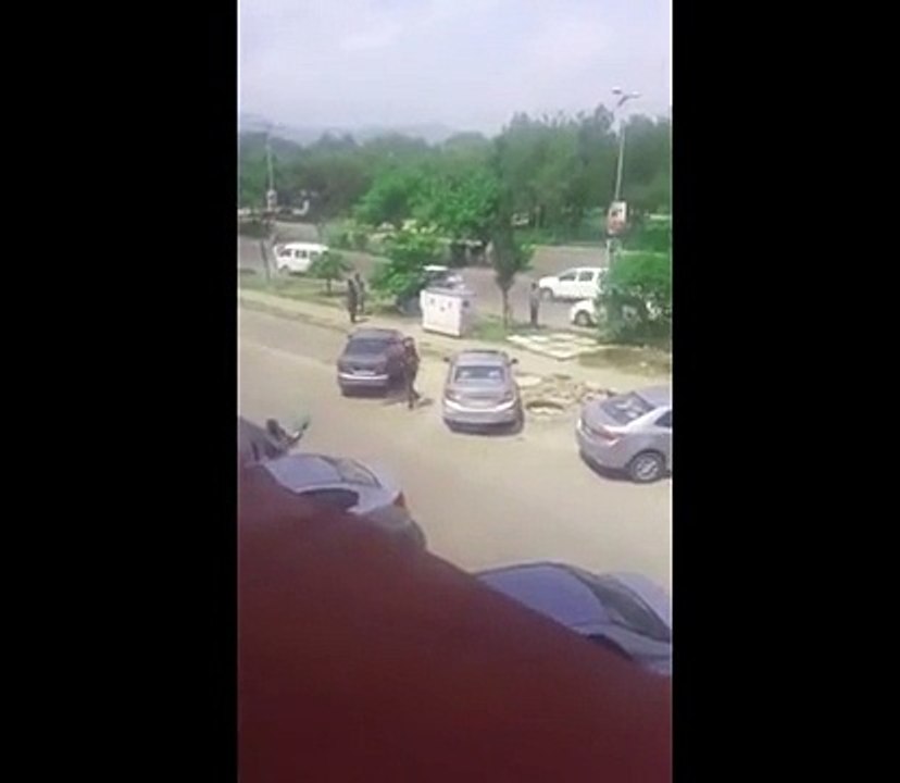 A Topless Girl in F10 Markaz Islamabad Fighting With a Man