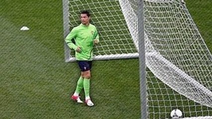 Football Players As Goalkeepers ᴴᴰ - Bet you will laugh