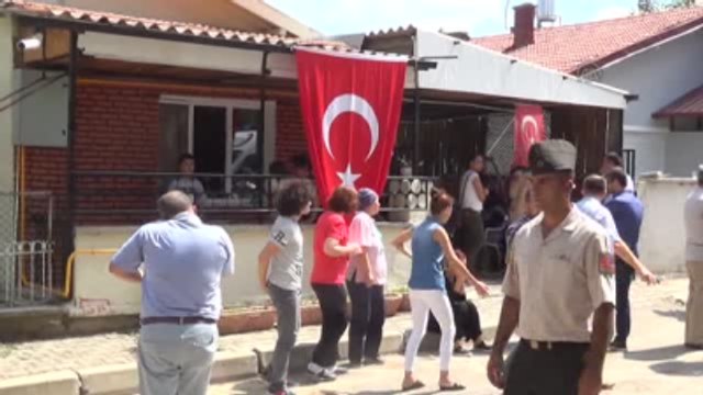 Şehit Düşen Uzman Erbaş Yiğit'in Ailesine Acı Haber Ulaştı