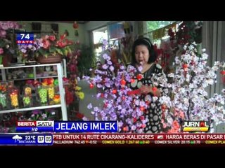 Jelang Perayaan Imlek, Pohon Sakura Paling Dicari