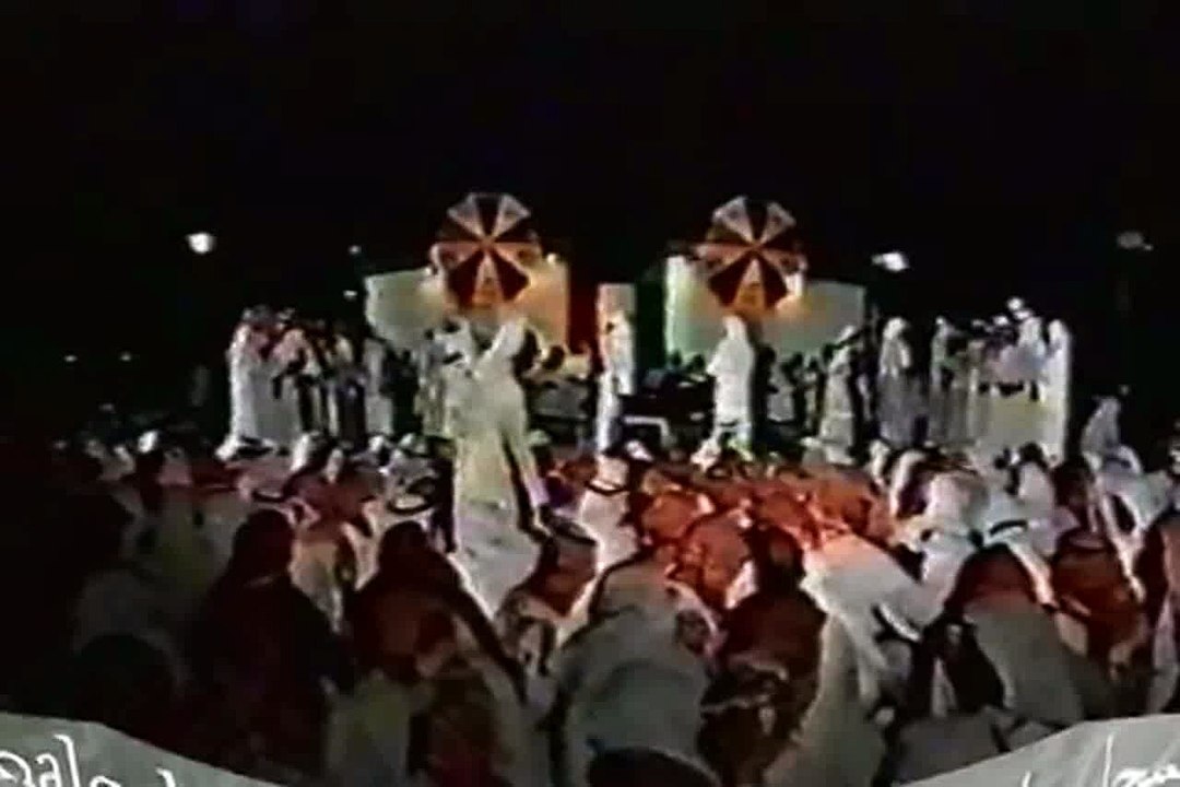 زيد العضيله و مطلق الثبيتي ( اشوف مطلق يسير مع...