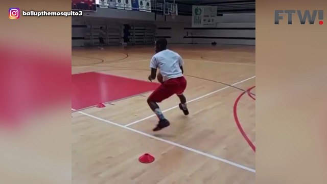 5'5 baller is the acrobatic layup king