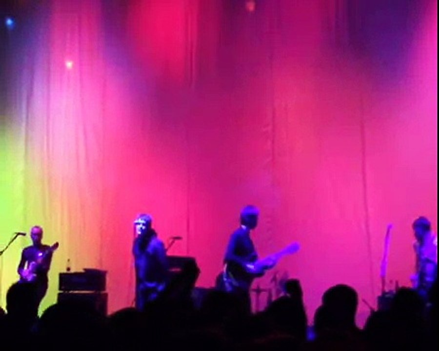 Bone Idle - Figure 5 @ Manchester Apollo 19/02/07