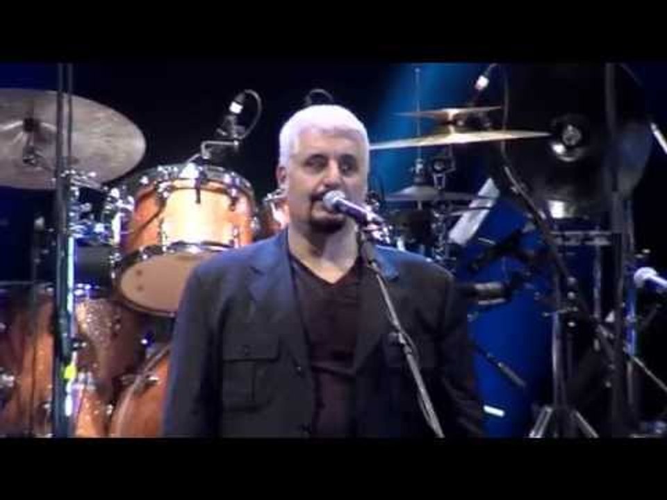 EXTRA-ORDINARY PINO DANIELE: Messaggio di Auguri - Napule è/ Tutta n'ata storia