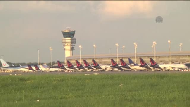 Belçika'ya Gelen Uçaklardaki Bomba İhbarı Asılsız Çıktı