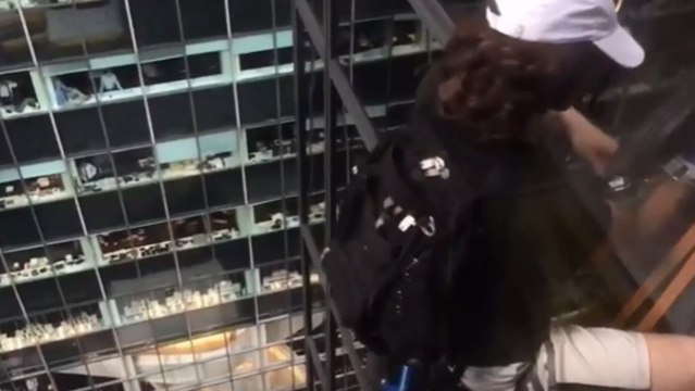 Trump Tower Climber Videotaped Up-Close as He Scales Building