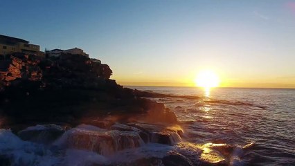 North Bondi Cliff - Drone video Bondi Beach