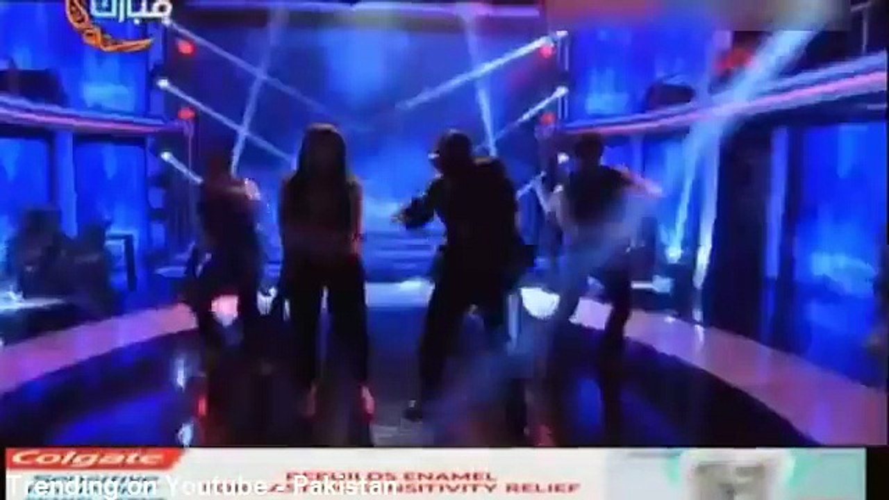 Neelum Muneer Dance Performance On Eid Show 2016