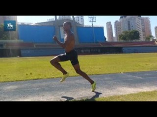 Campeão olímpico em 2008, Irving Saladino volta a treinar no Brasil