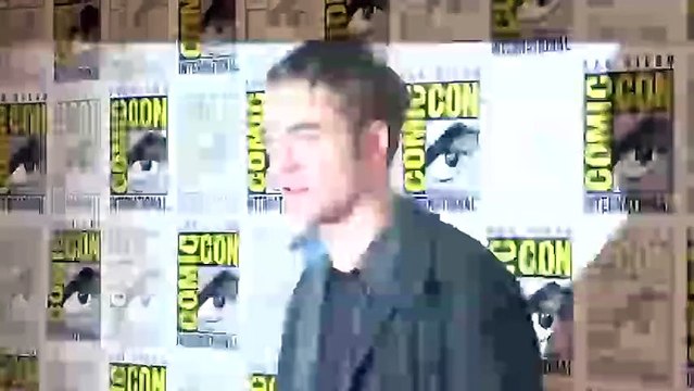 Twilight - Chapitre 4 : Révélation 1ère partie VO - Rob, Kristen et Taylor parlent de leurs fans au Comic Con