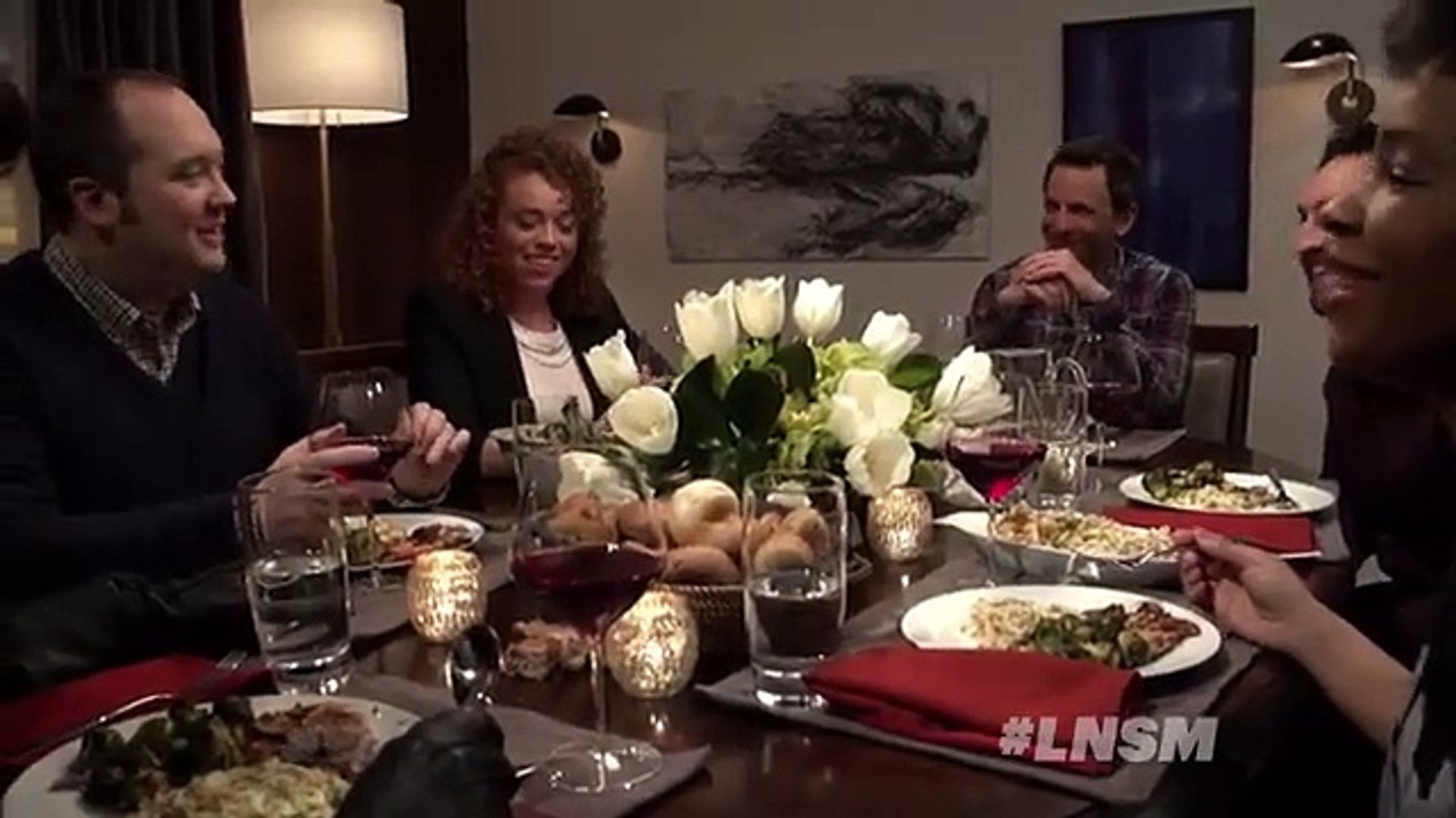 Seth Brings Jon Snow To A Dinner Party Late Night With Seth Meyers Video Dailymotion