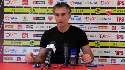 Conférence de presse d'Olivier Dall'Oglio avant DFCO-FC Nantes