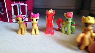 MLP: Raise This Barn Toy Version (REQUEST)