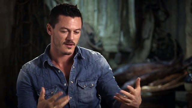 Le Hobbit : La Désolation de Smaug - Interview Luke Evans (2) VO