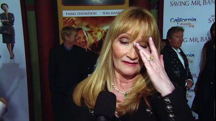 Dans l'Ombre de Mary : la Promesse de Walt Disney - Interview Karen Dotrice VO