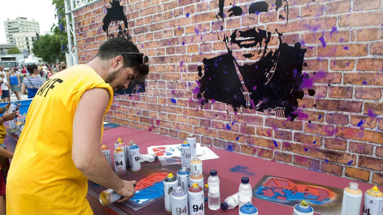 Inside view: Gamper's party