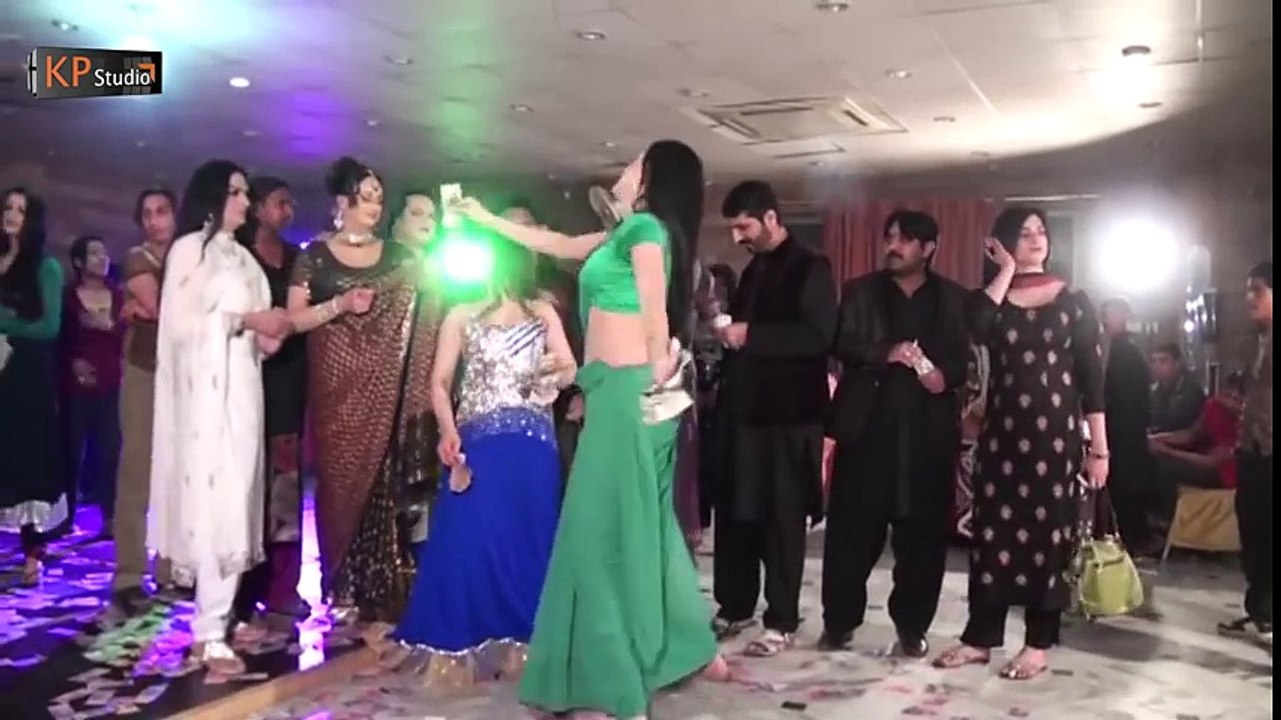 BEIMAANA KASHISH WEDDING MUJRA PARTY 2016m