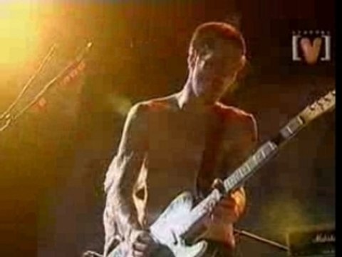 Red Hot Chili Peppers - Easily