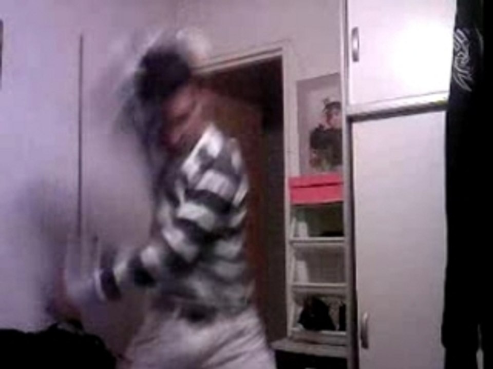 maeuk encor et tjr en mode tecktonik