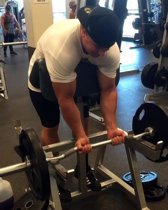 Best Muscle Building Workout Plans for Men - Training for Arms