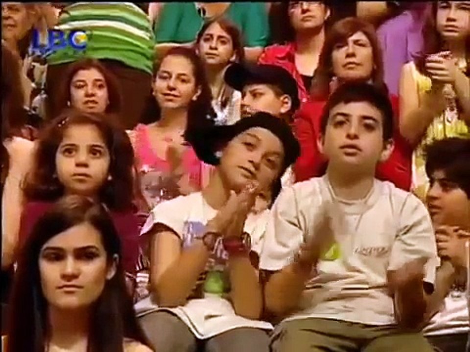 بسبب هذه الأغنية تزوج تامر حسني المغربية بسمة بوسيل