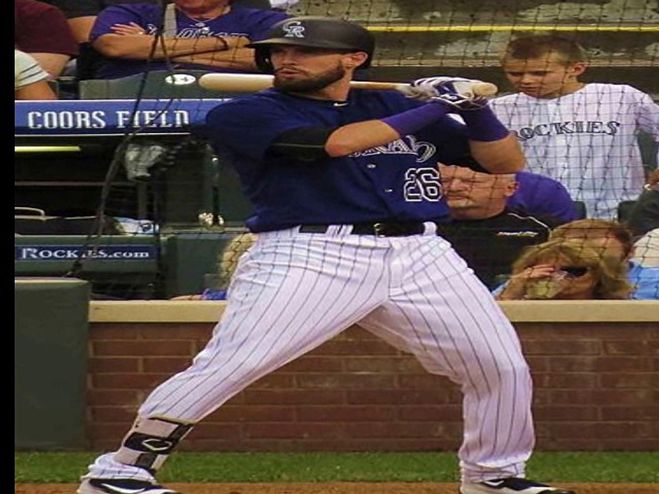 David Dahl ties MLB record with 17-game hitting streak to begin career